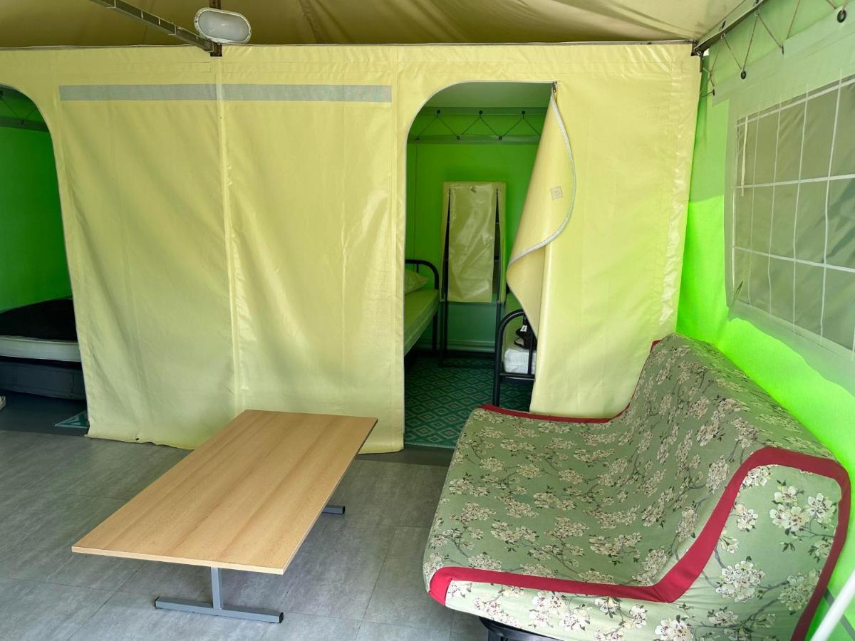 Les Eychecadous Hotell Artigat Exteriör bild